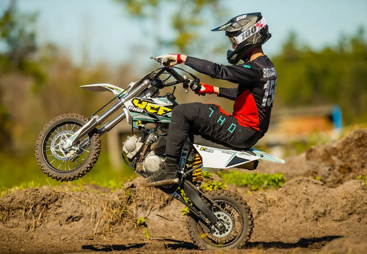 Раздаем на заднем!
