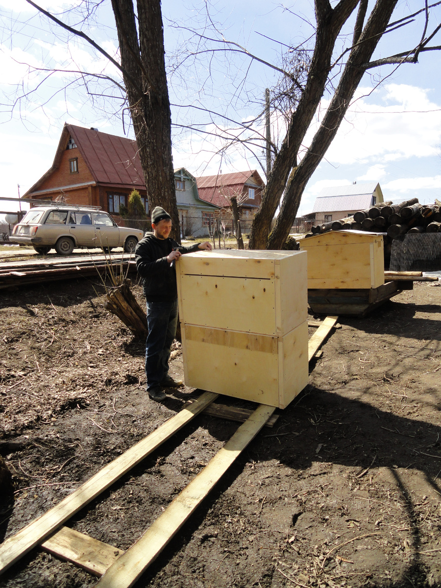 2010 год. Изготовление 60 ульев Лазутина