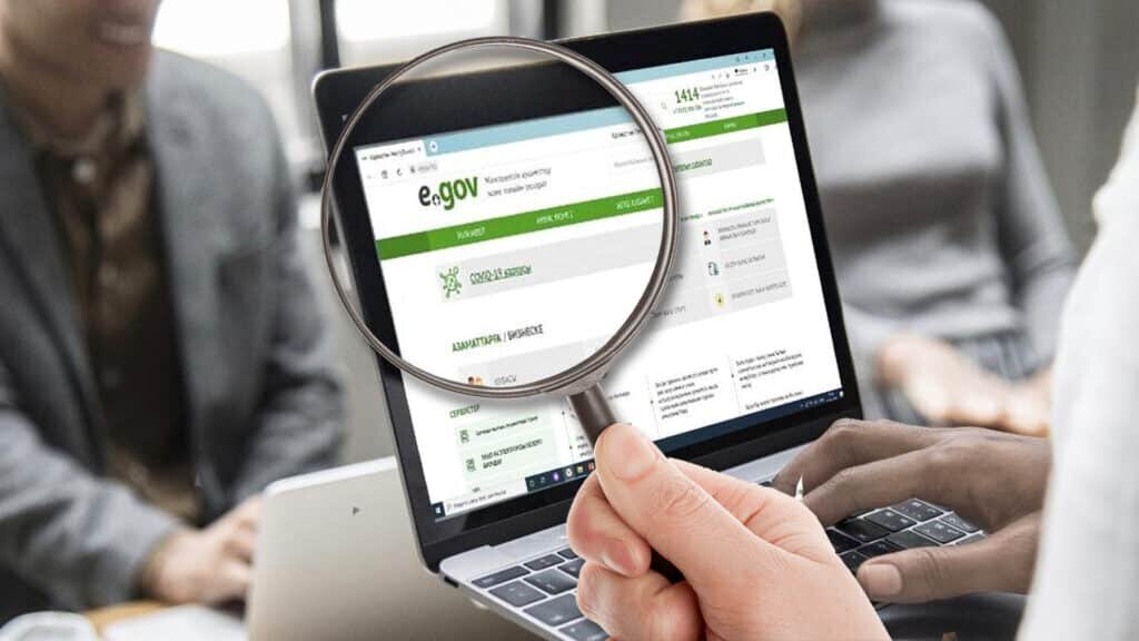    коллаж: kursiv.media, бильд-редактор: Милош Муратовский