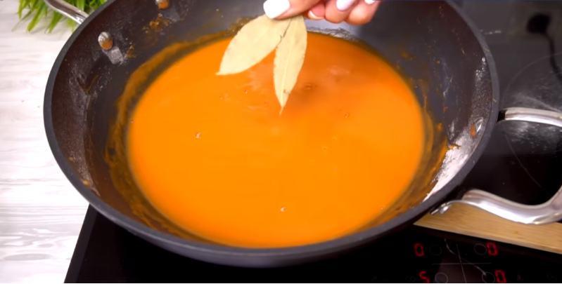 Вкуснейшая подлива за 3 минуты: к котлетам, тефтелям, сосискам и не только, готовлю как бабушка научила. Золотой рецепт на века.