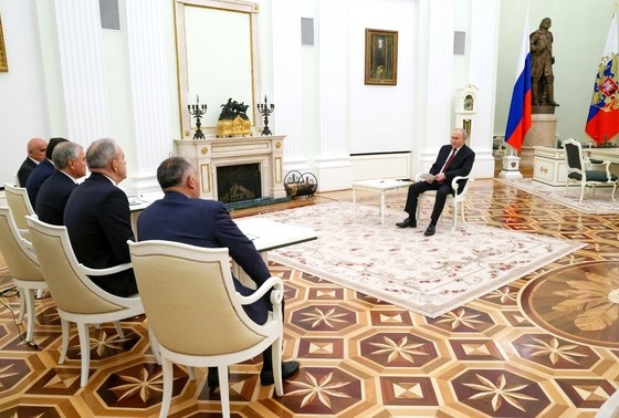    Владимир Путин