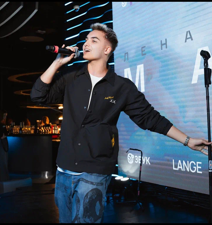 Листайте вправо, чтобы увидеть больше изображений