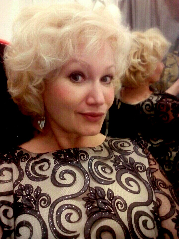 2021 год. Платье от магазина "Фабрика" за 2500, которое я так и не купила