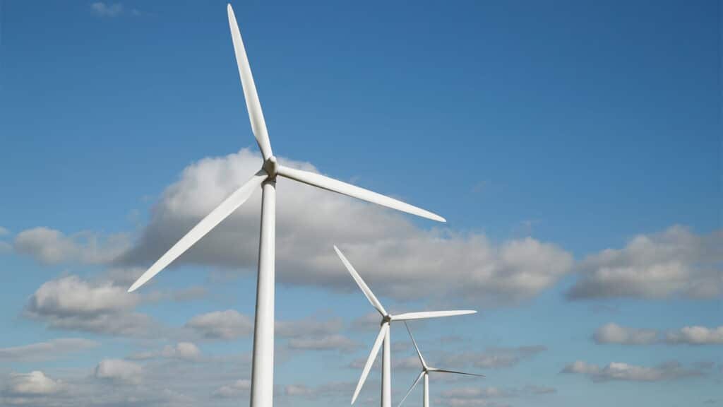    В Хромтау введут в эксплуатацию две ветроустановки до конца 2024 года / REUTERS/Andrew Boyers, бильд-редактор: Артур Алескеров