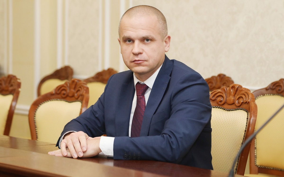    Главный «физрук» мэрии Воронежа приблизился к посту руководителя Управы Железнодорожного района Фото Александра Бахтина с сайта мэрии