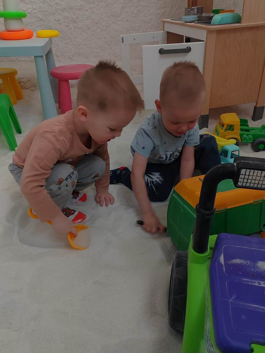 В соляной пещере