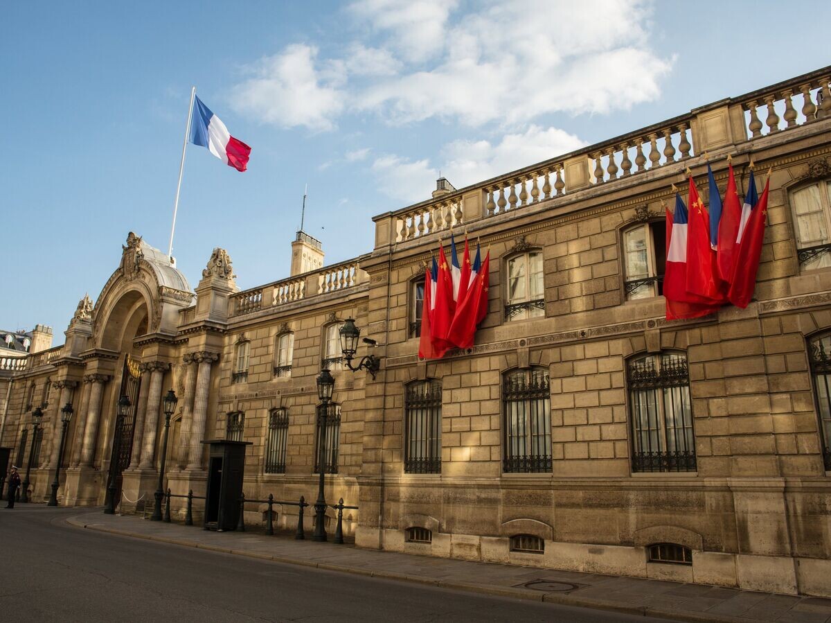    Елисейский дворец в Париже© РИА Новости . Ирина Калашникова