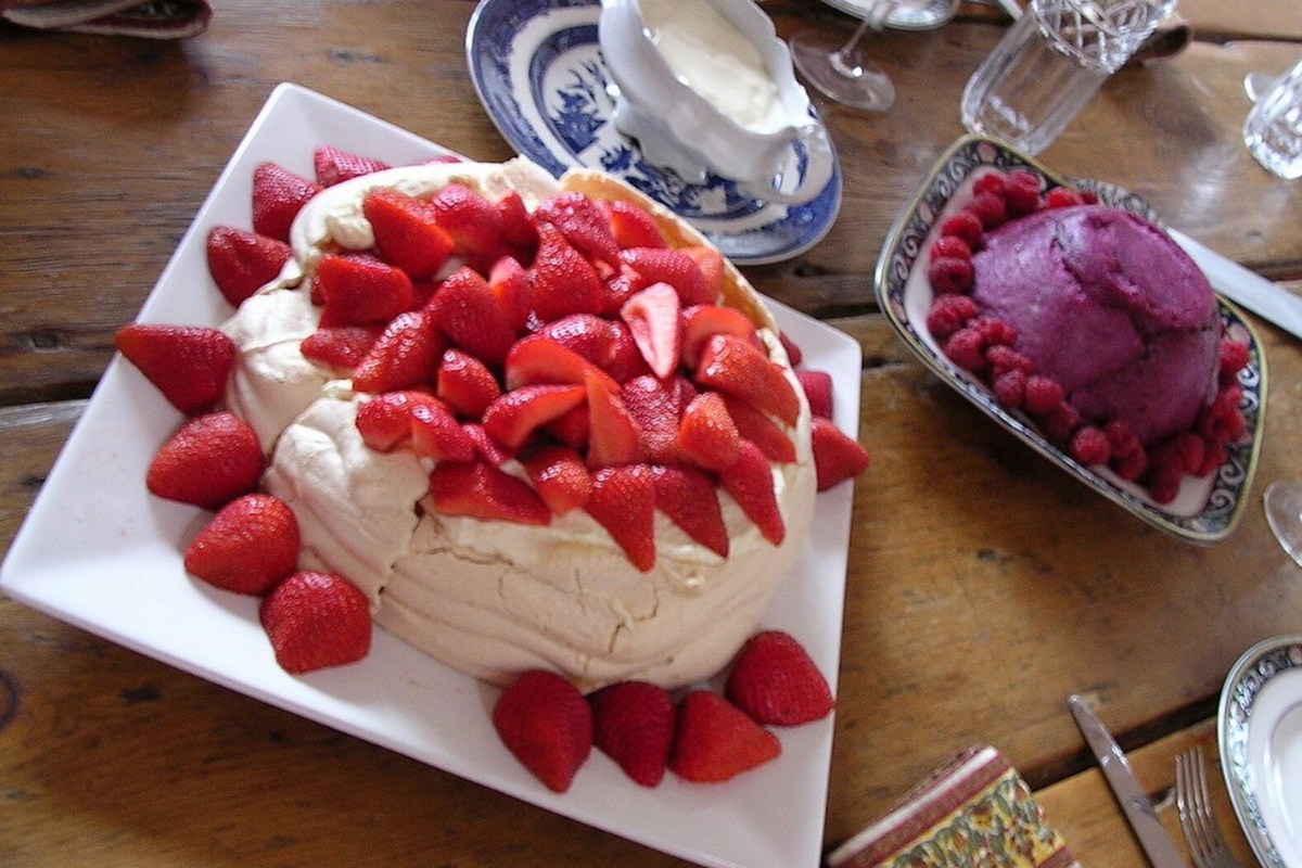     Рождественский десерт: венок «Анна Павлова»