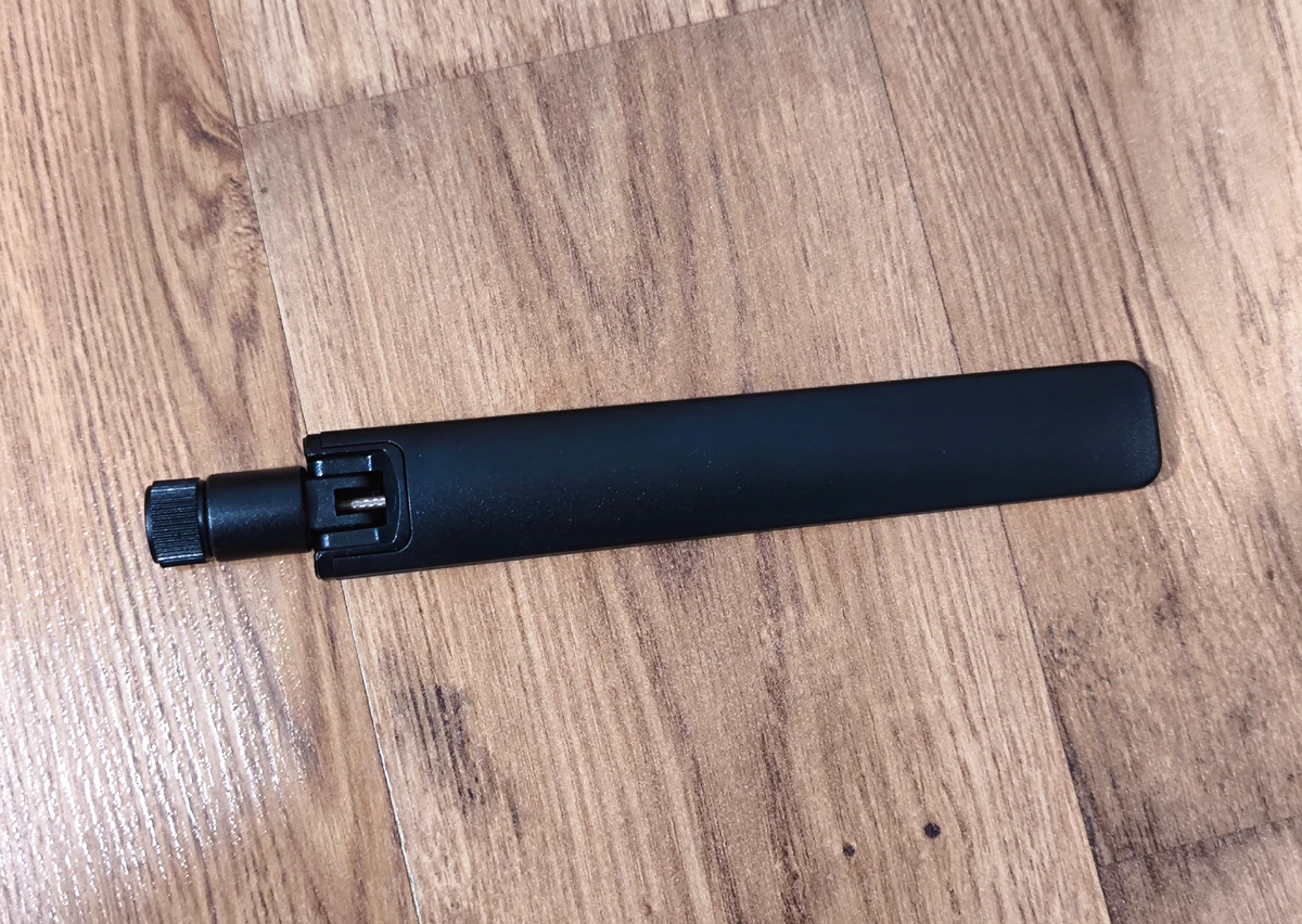 600-6000МГц 12dbi