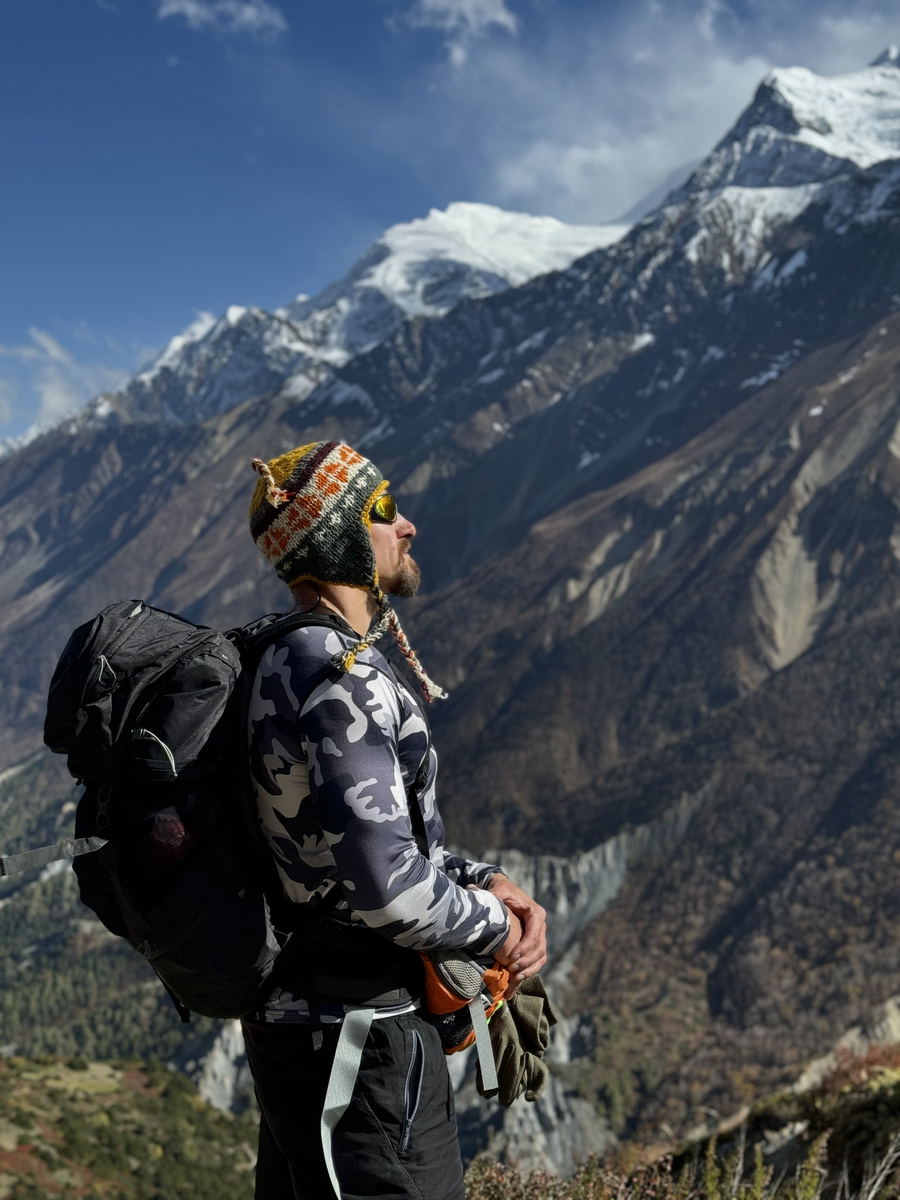 На пути к акклиматизационному выходу на высоте 5000м.
