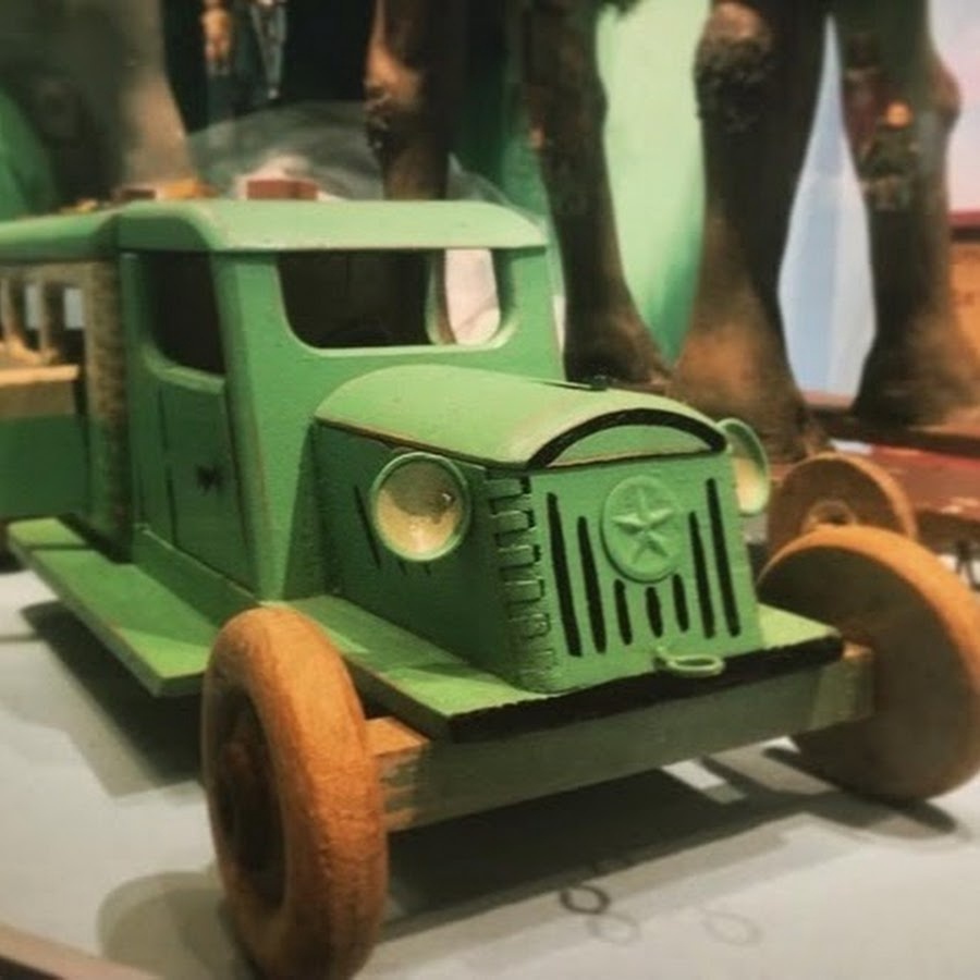 Автобус, артель "Любимая игрушка", фото из открытых источников, листаем галерею -->>