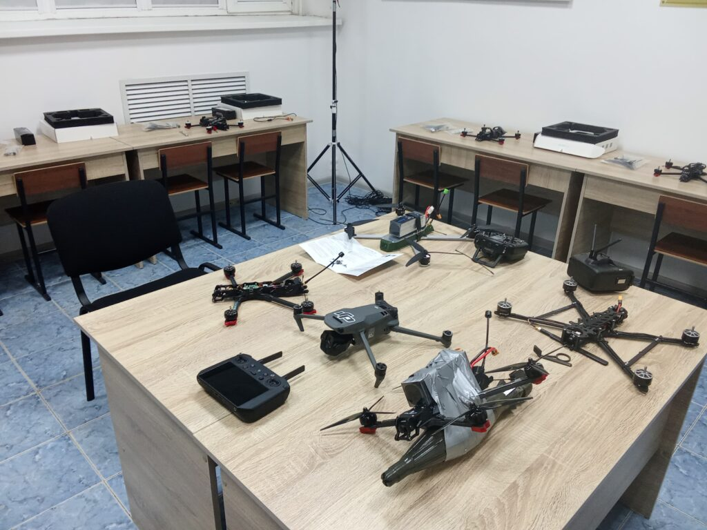    Изображение «МИРМОЛ» 