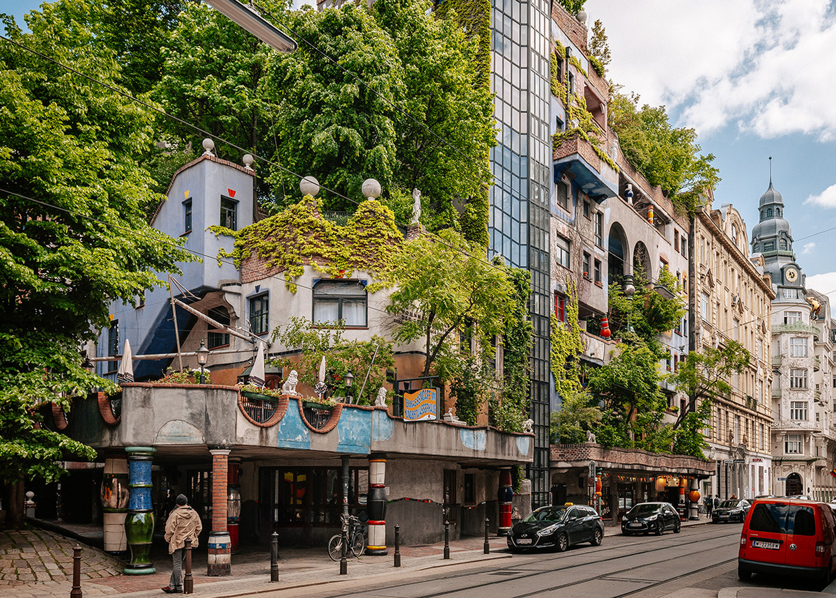 К сожалению, наших фотографий не сохранилось - приходится брать из интернета