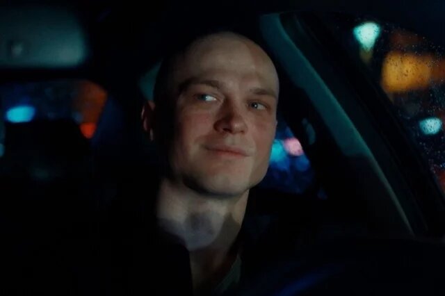    Юрий Борисов в фильме «Анора», 2024 г.