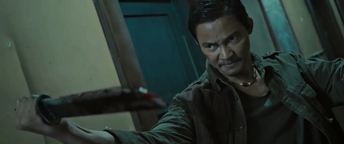 Кадр фильма "Ударное спасение"