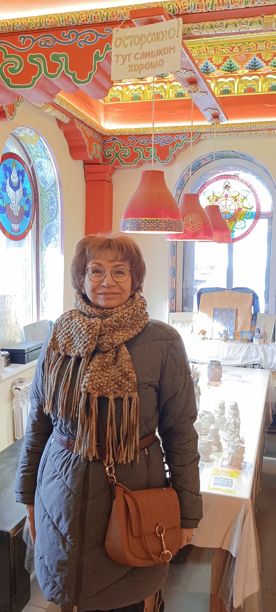 В зале Будды. Предупреждение "Осторожно - здесь слишком хорошо" соответствует действительности) Листайте галерею