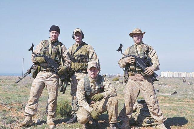 Только один человек с этой фотографии спецназовцев остался жив после командировок в СириюАвтор фото,social media
