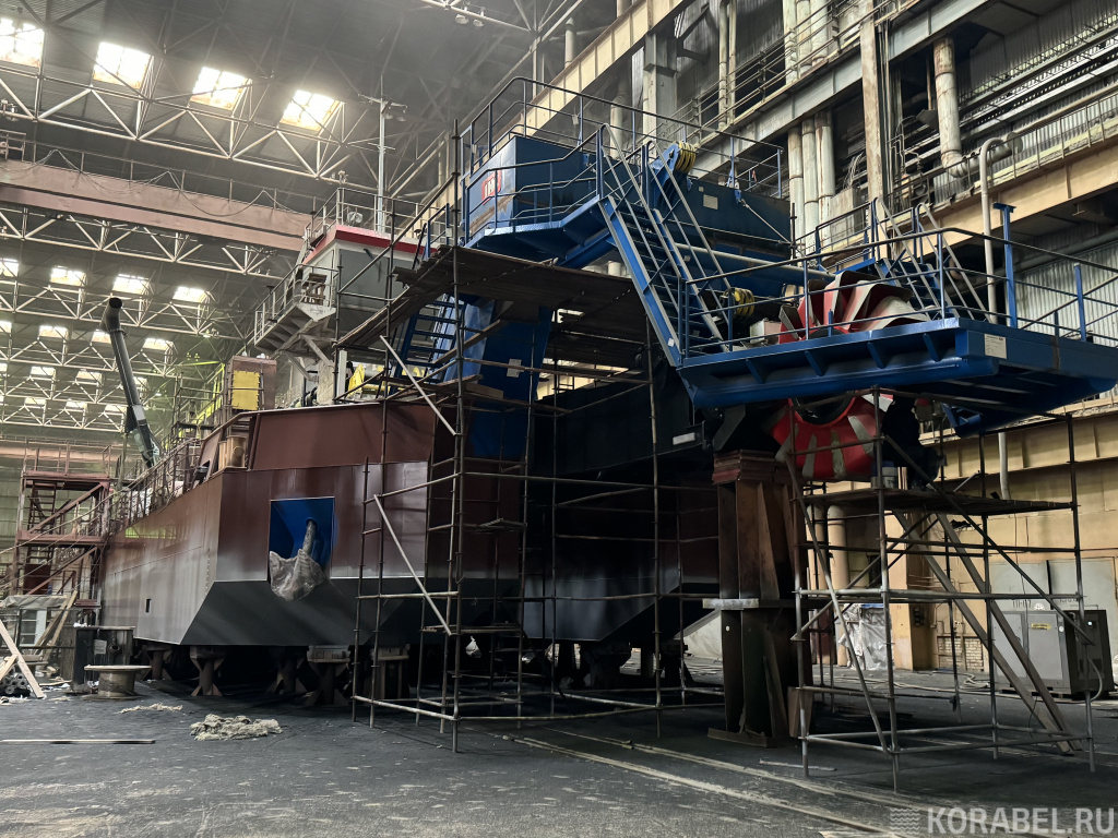 На судостроительном заводе / Фото: Корабел.ру  📷
