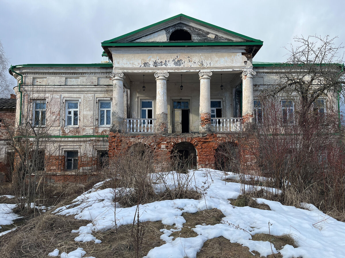 Усадьба Стеблево (Фото: https://dzen.ru/a/YkTASaprbUtZeWUG)