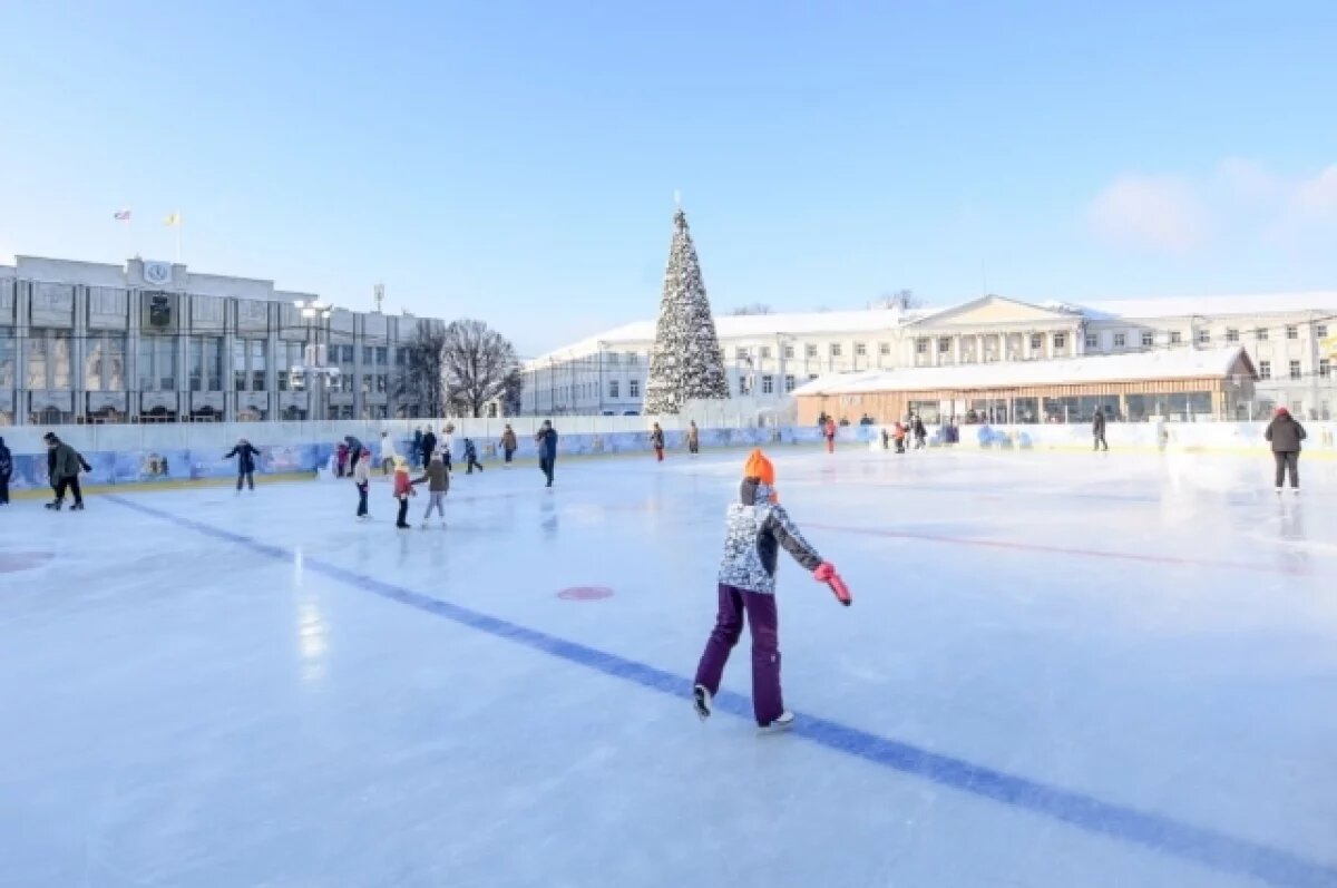    На главной площади в Ярославле установят глэмпинг-шатры
