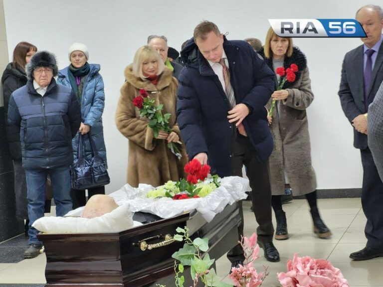    Оренбург прощается со старейшим журналистом области Вильямом Савельзоном Андрей Севостьянов