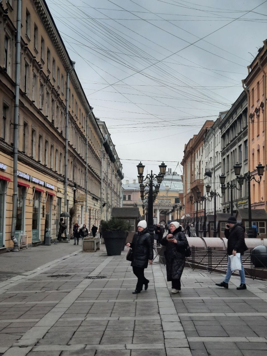 На улицах Санкт-Петербурга. Фото из личного архива