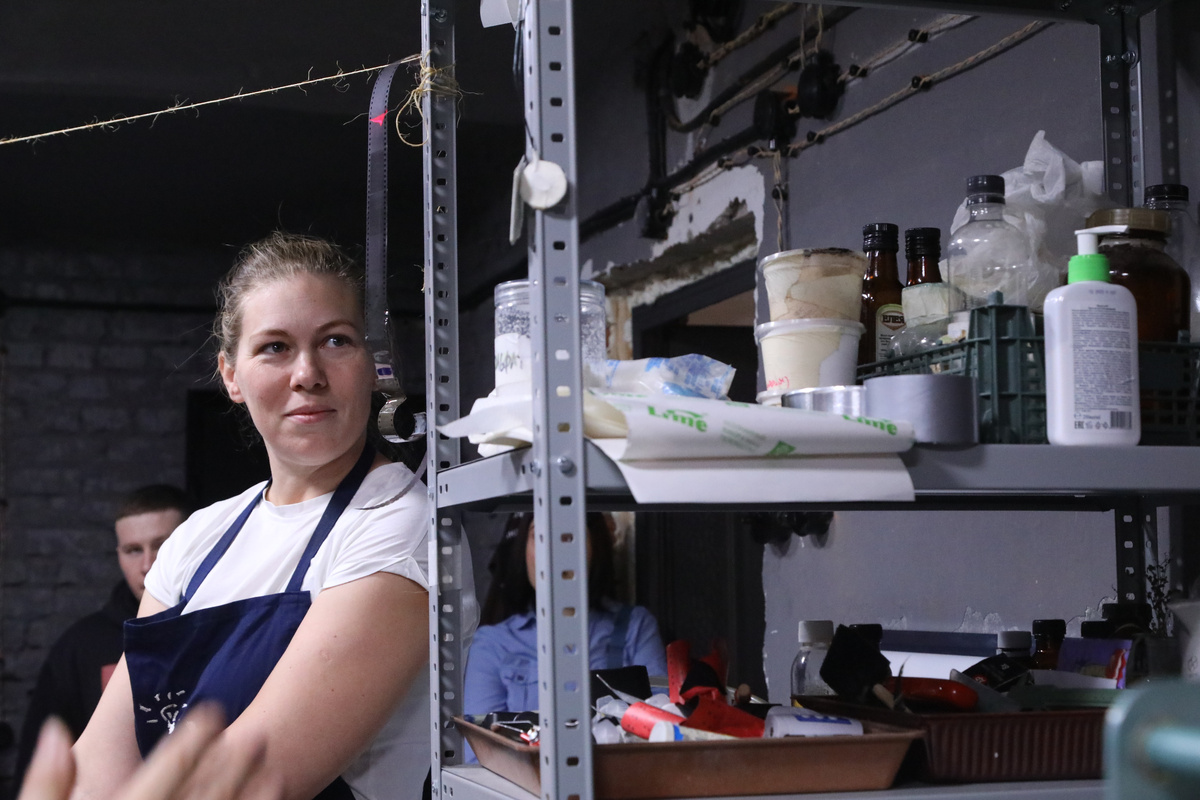 Перед сеансом амбротипии в "Открытой темной комнате". Фото автора