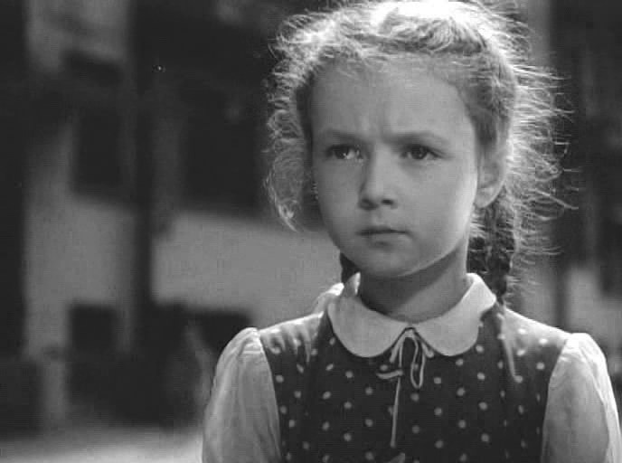 Кадр из фильма «Первоклассница», 1948 год. Фото: Кинориум