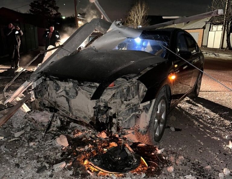    Родился в рубашке. 35-летний орчанин на Nissan Teana протаранил опору ЛЭП Марина Шарт