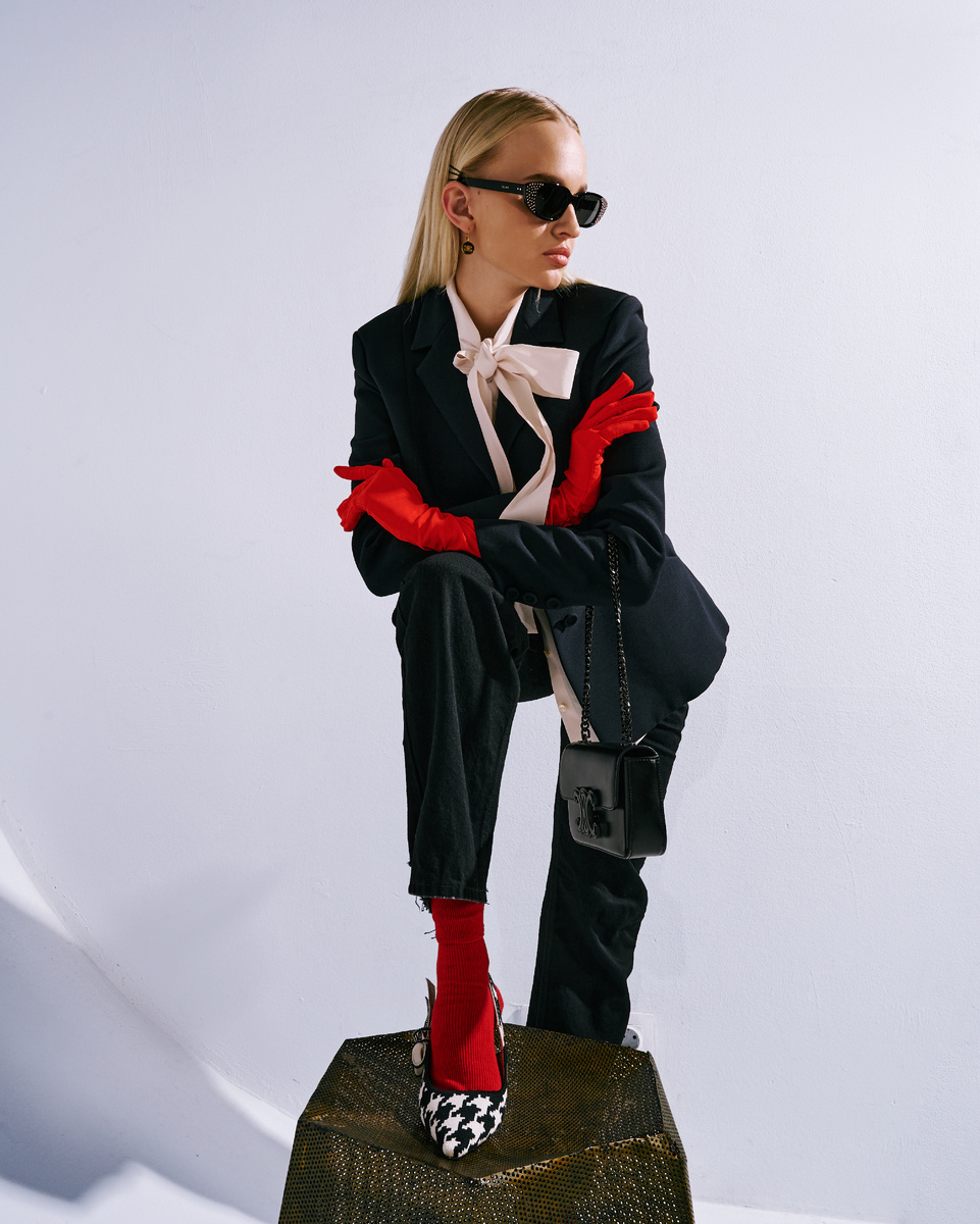 Жакет DIOR, Артикул 841V01A1166, Сумка CELINE, Артикул: 199233BF4