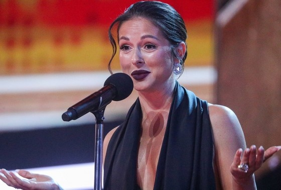    Анна Шурочкина (Нюша)