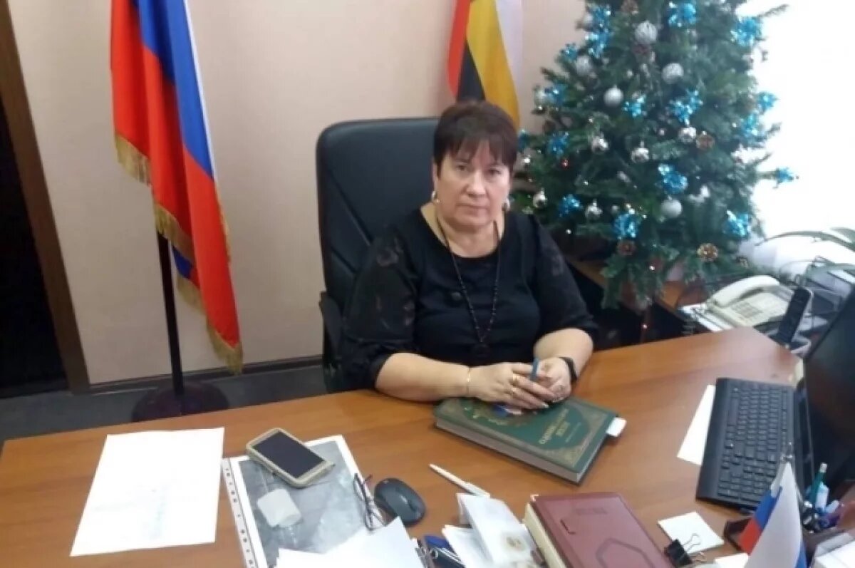    Глава Кореневского района отвергла причастность к стриптиз-клубу в Коренево