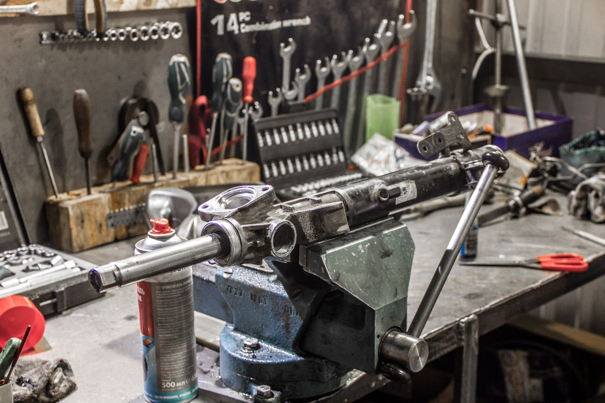 Ремонт рулевой рейки в Химках с гарантией. 