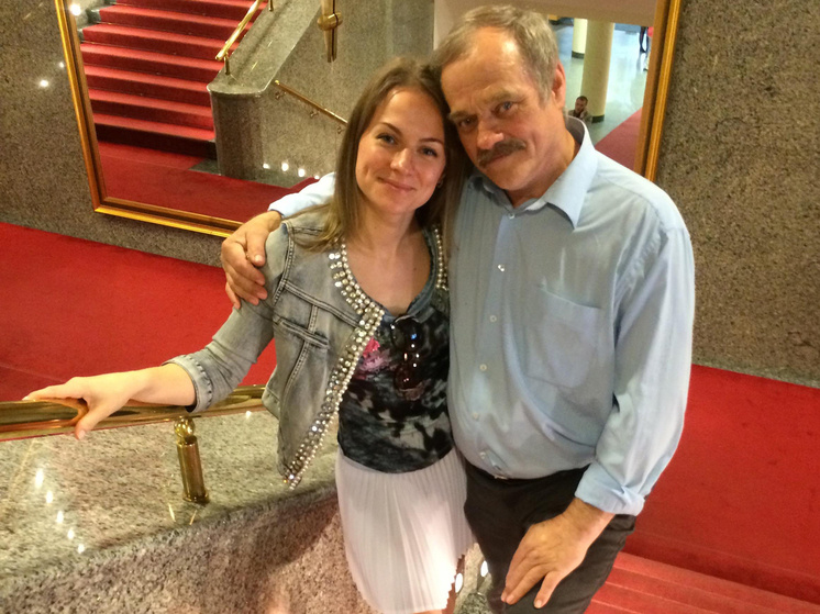     Анна с отцом / Из личного архива