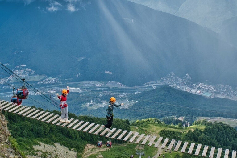 Время работы: 10:00–16:30