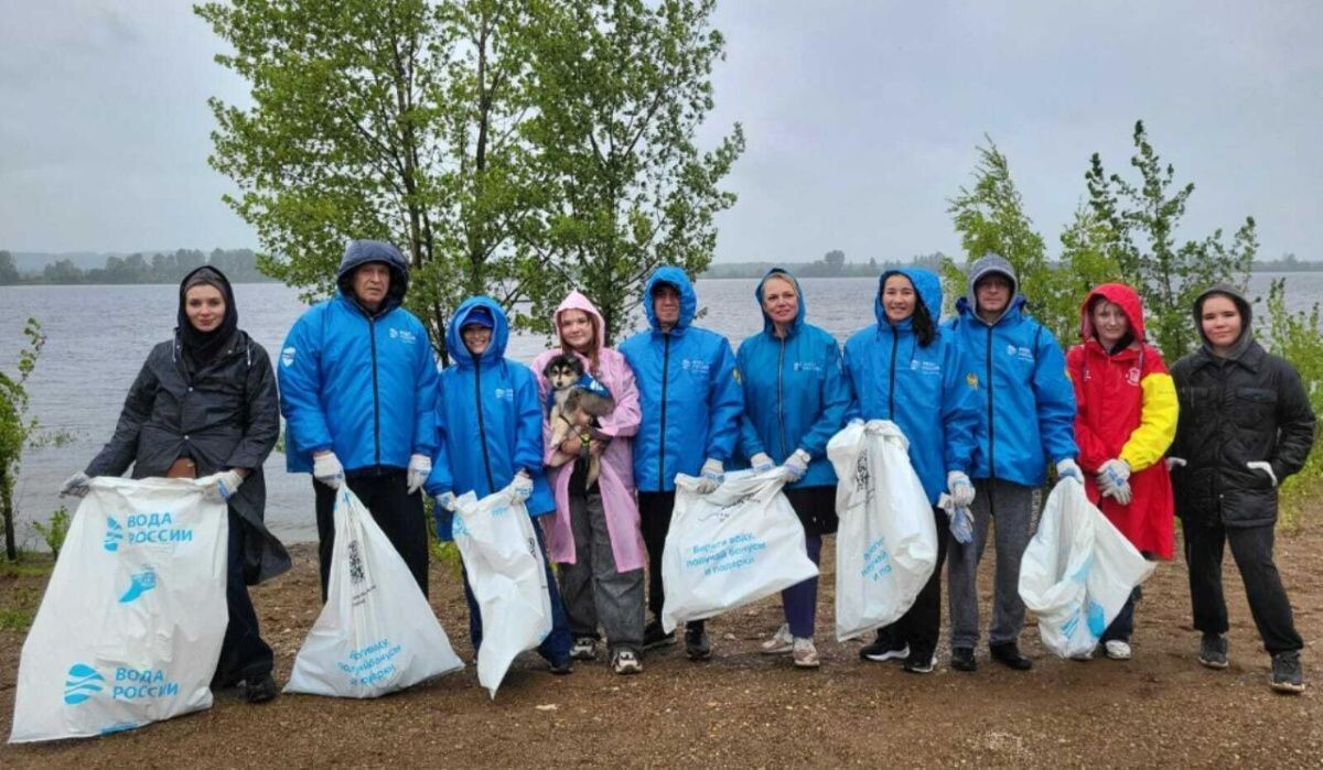     Участники акции. Источник: bashkortostan.ru Автор фото: Пресс-служба РБ