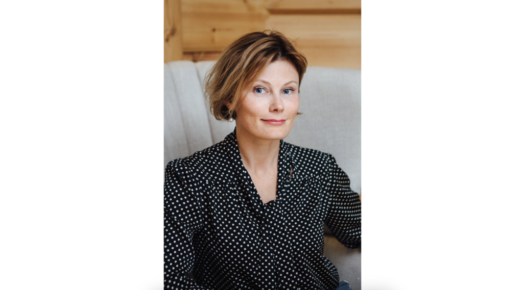                                                           Анастасия Фетисова, АРХИВУД