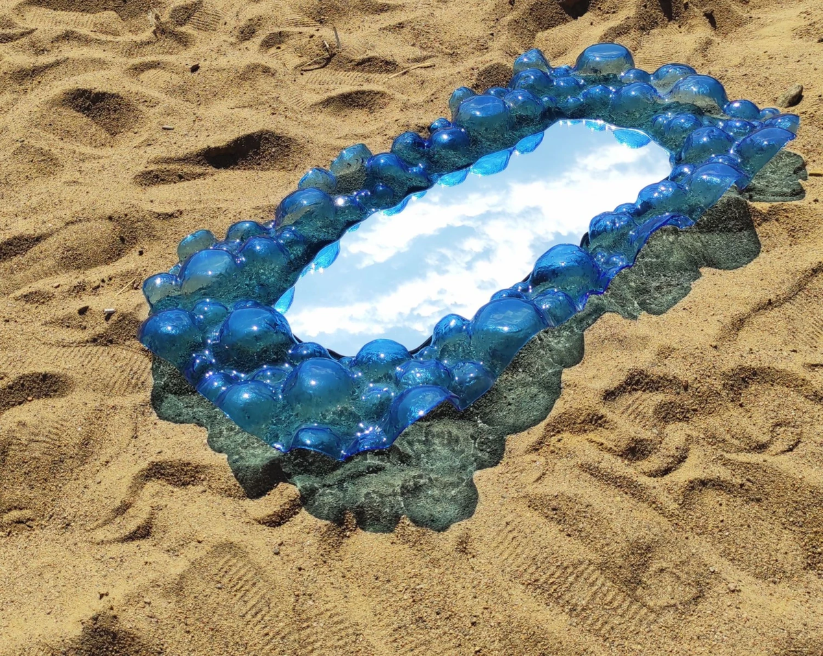 «Стихийное стекло» в технике моллирования Влада Малеева, зеркало Bubble