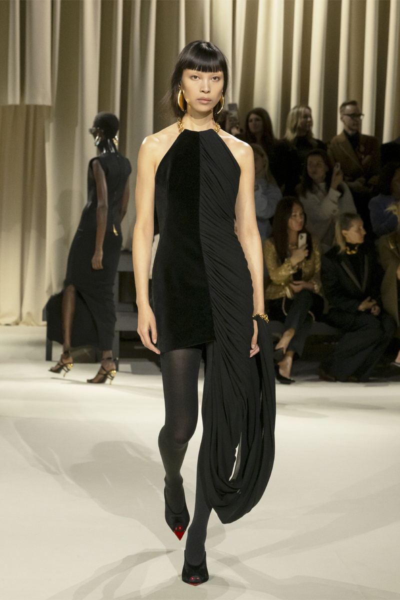    Schiaparelli осень-зима 2024/2025Legion-Media