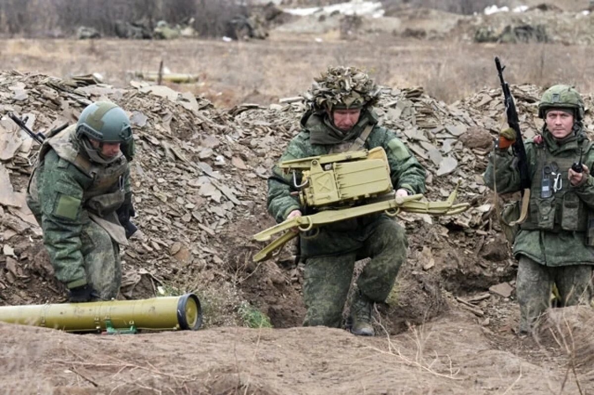    Российские военные в зоне СВО