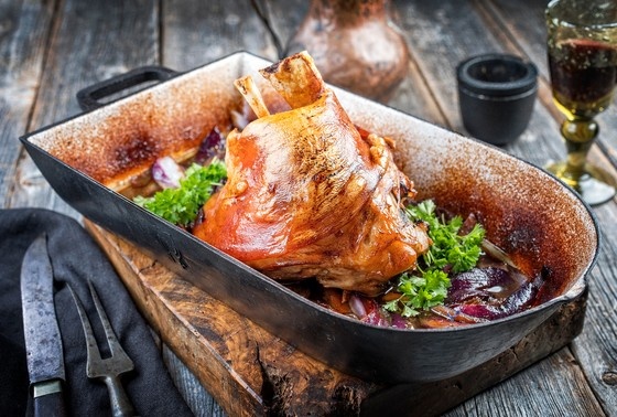    Свиной окорок