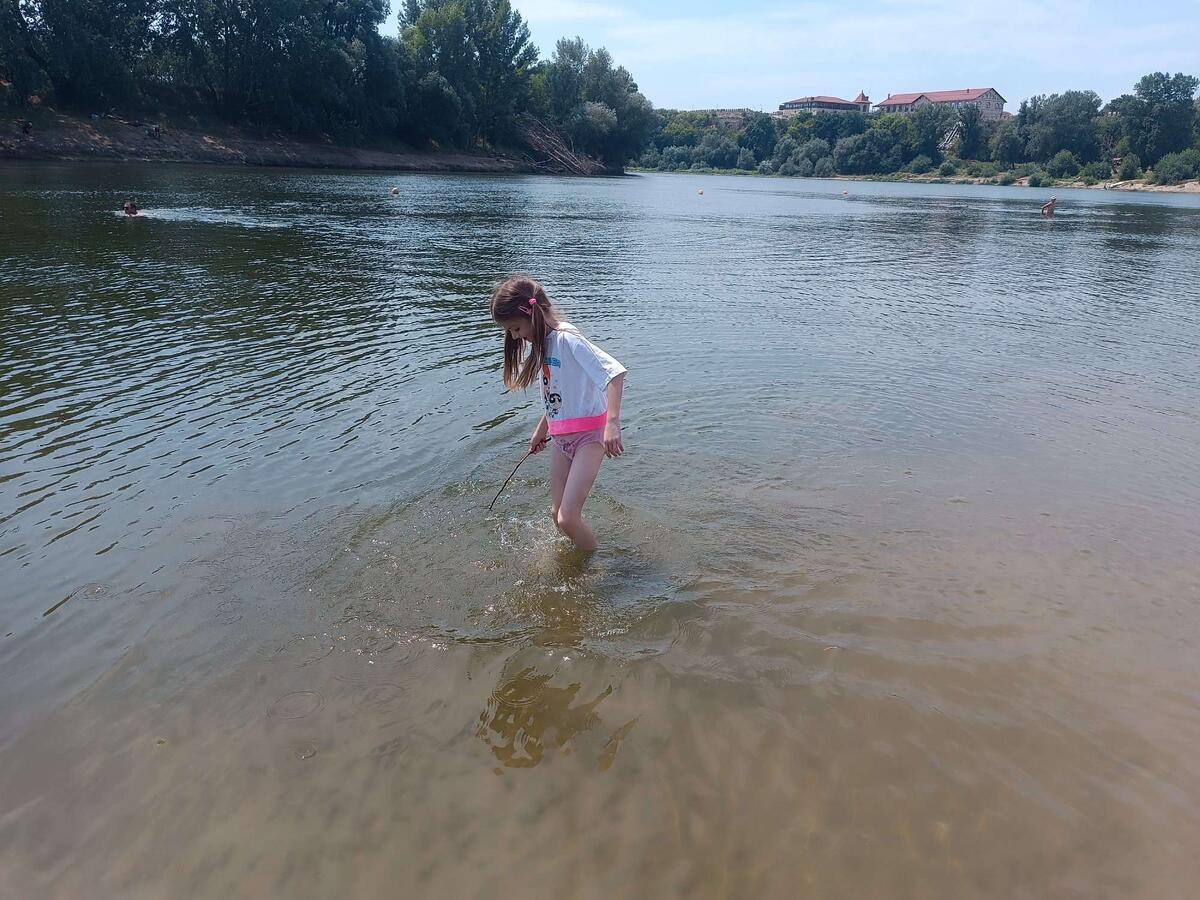  На центральном пляже в Бендерах