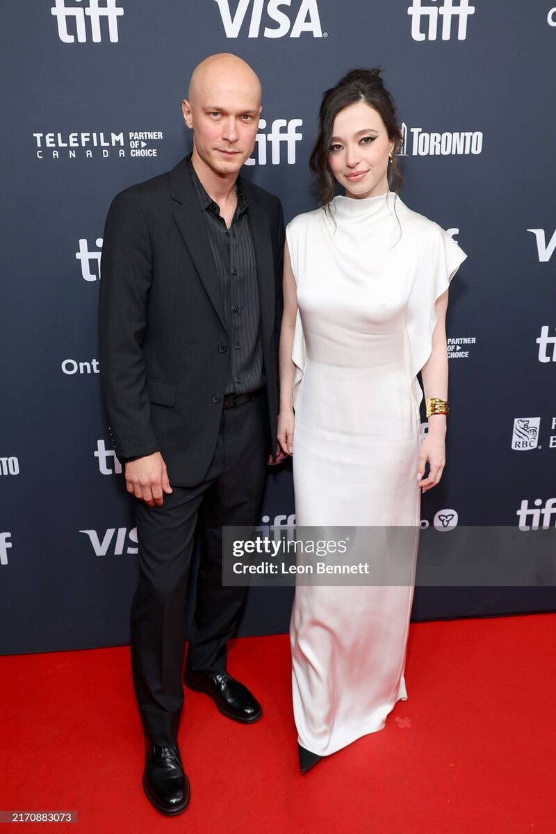 Майки Мэдисон и Юра Борисов на кинофестивале в Торонто