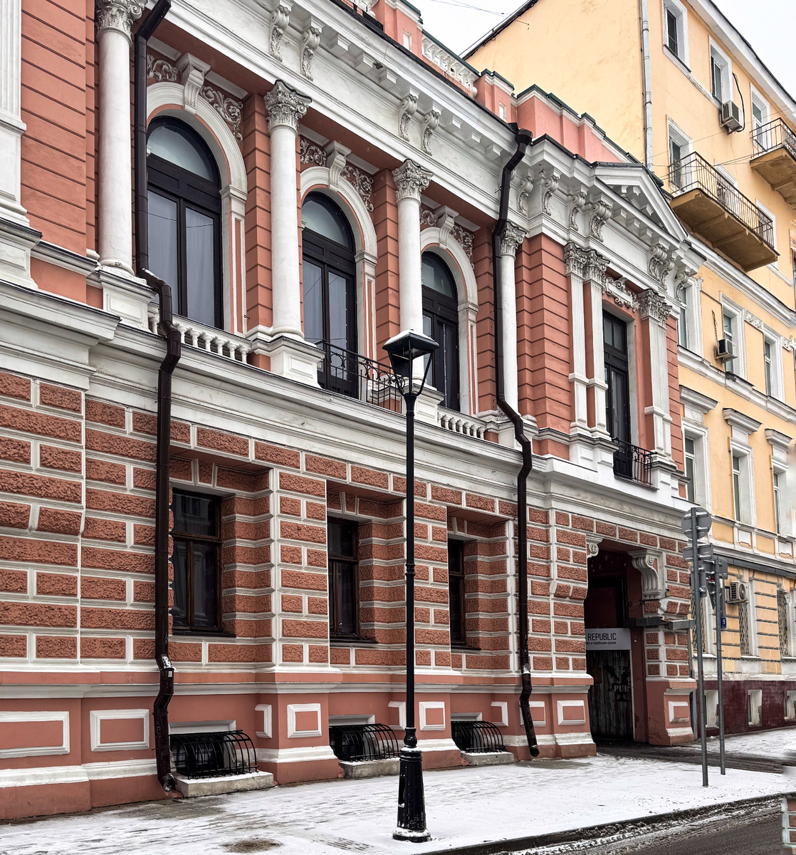 Особняк Спиридонова в Малом Гнездниковском переулке. Фото автора