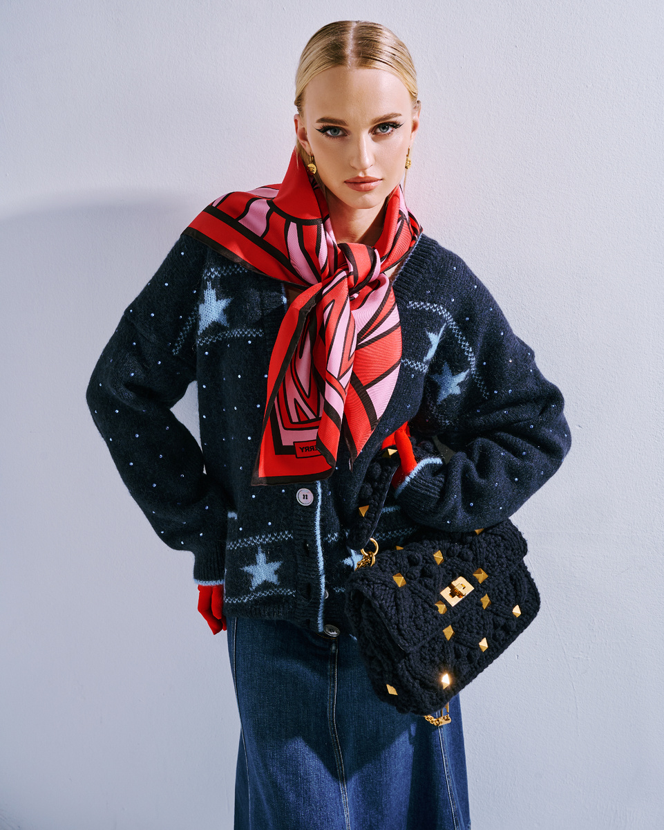 Платок BURBERRY в каталоге PODIUMRED.RU