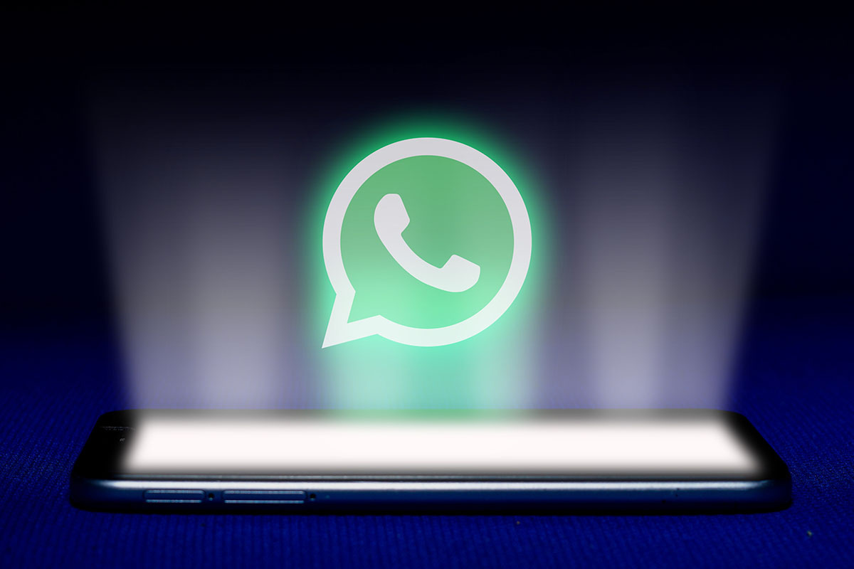   WhatsApp доступен не только для юзеров смартфонов. Источник: Shutterstock
