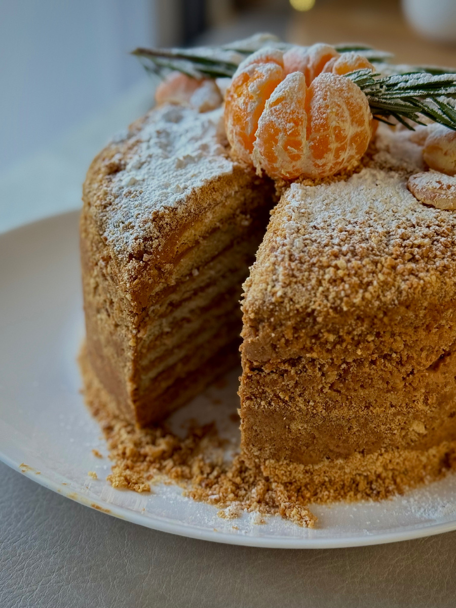 вкуснейший медовик на новогодний стол 