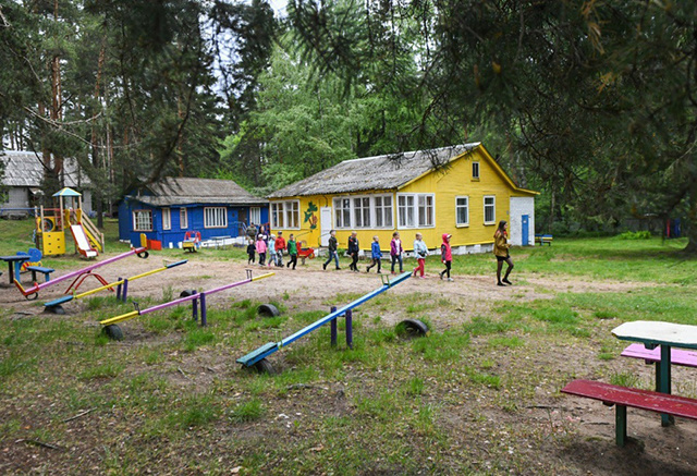 13 загородных лагерей Тверской области получат финансовую поддержку в 2025 году