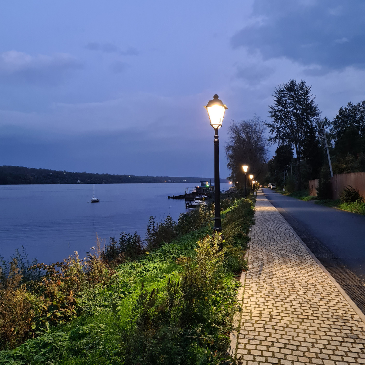 Набережная Волги в Плёсе