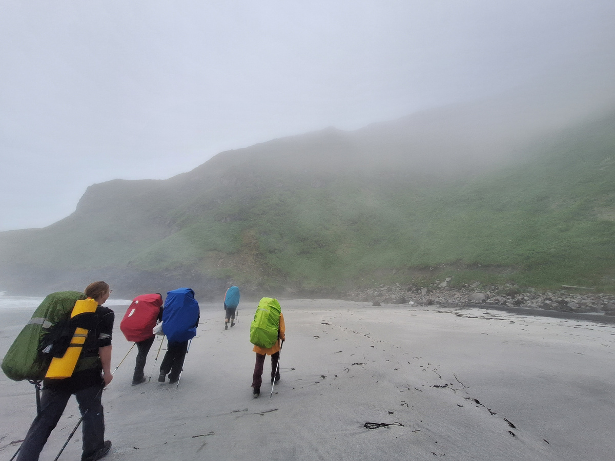 Подножие мыса Безымянного